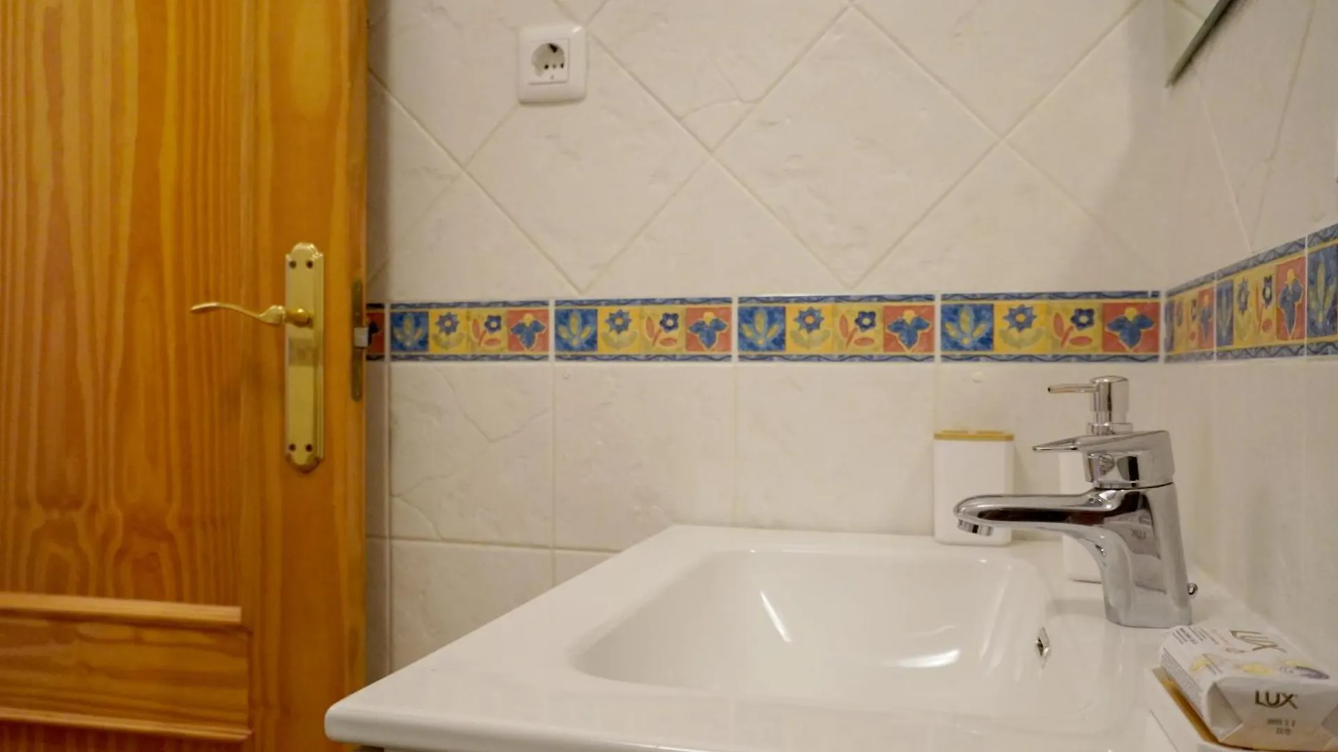 Casa Herminia Frigiliana 0*,